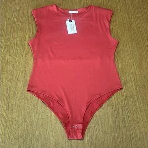 ReoRia  Lightly Padded Shoulder Sleeveless Stretch Knit, Rust  Bodysuit, Sz XL